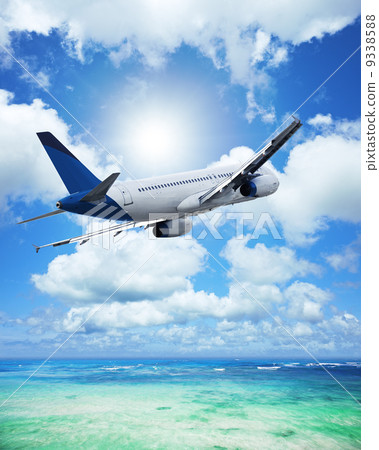 Air travel concept. Vertical composition. 9338588