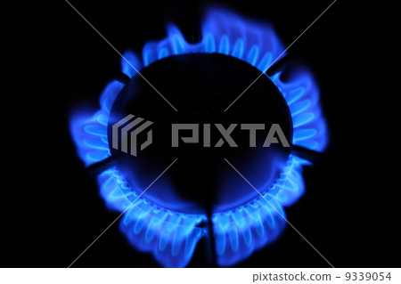 Fire of gas stove 9339054