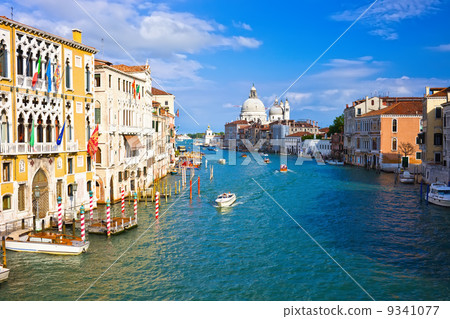 Venice 9341077