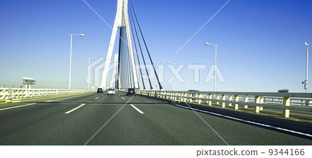 Highway and Tsurumi Tsubasabashi 9344166