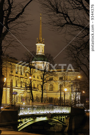 Mihailovsky城堡聖彼得堡 9344376