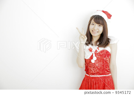 Female portrait 9345172