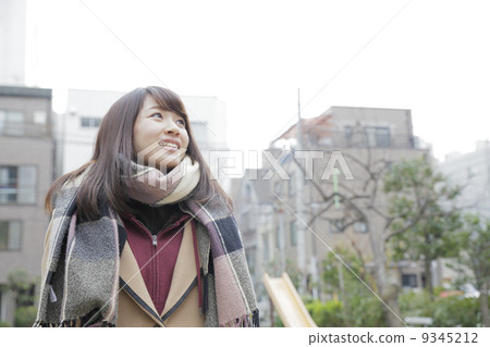 Female portrait 9345212