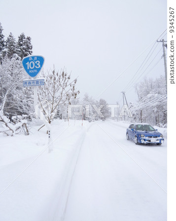 冬季的103號國道(青森縣青森市) 冬季的103號國道(青森縣青森市) 9345267
