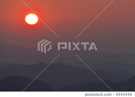 First sunrise First sunrise 9345439