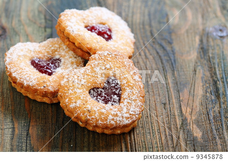 Linzer Cookie close up. Linzer Cookie close up. 9345878