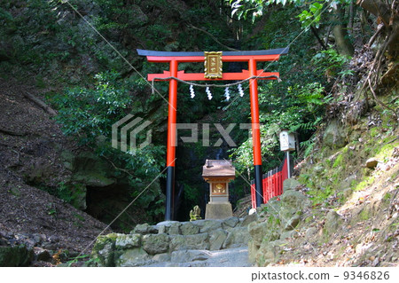 Kyoto Matsuo Taisha Shrine Temple Falls 9346826
