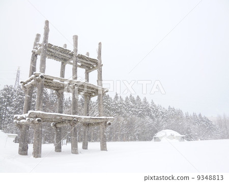 Sannai Maruyama ruins of heavy snowstorm 9348813