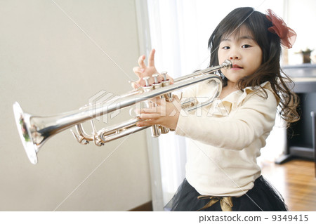 Trumpet and girl Trumpet and girl 9349415