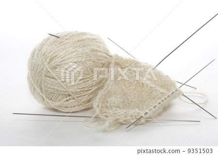 Knitting Knitting 9351503