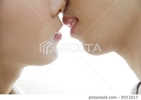 A couple A couple 9351617