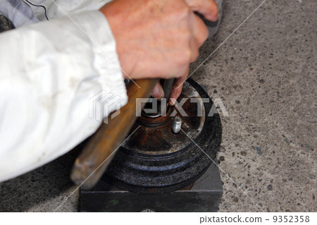 Automobile inspection of vehicle inspection, maintenance and repair Automobile inspection of vehicle inspection, maintenance and repair 9352358