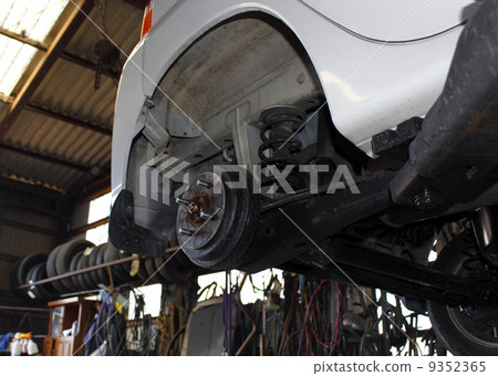 汽車檢查車輛檢查,維護和修理 汽車檢查車輛檢查,維護和修理 9352365