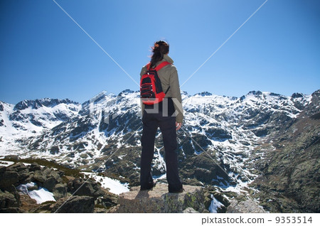 back woman red rucksack 9353514