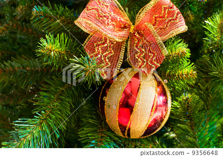 christmas tree decoration 9356648