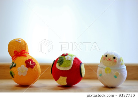 綿羊的上升灑在室內 綿羊的上升灑在室內 9357730