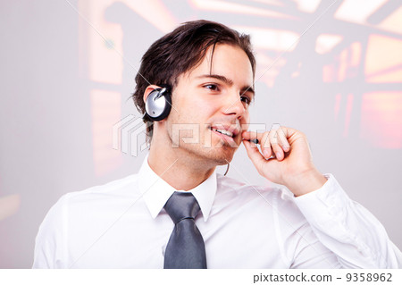 friendly telephone operator 9358962