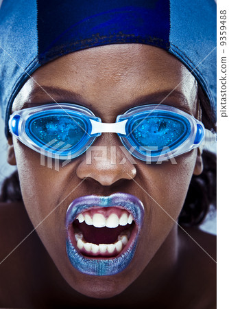 beauty african swimmer make-up 9359488