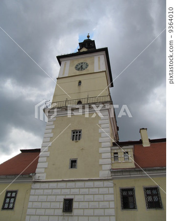 Visiting the city of Romania (Old Town Hall in Brasov) 9364010