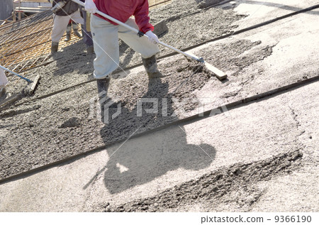 Concrete placing of roof 9366190