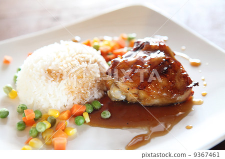 Grilled Chicken teriyaki rice on wood background Grilled Chicken teriyaki rice on wood background 9367461