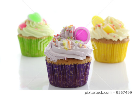 colorful cupcakes colorful cupcakes 9367499