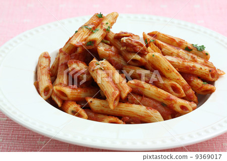 Pasta macaroni with tomato sauce Pasta macaroni with tomato sauce 9369017
