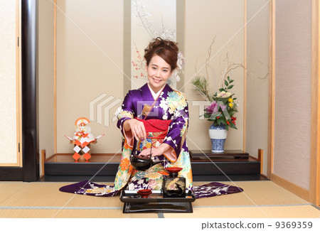 和服女性 和服女性 9369359