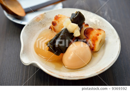 Caution) Steam is retouch synthesis. Oden image. 9369392