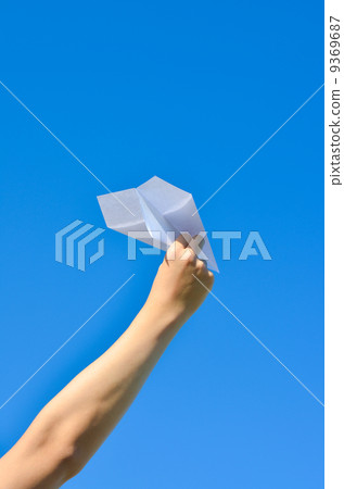 Paper airplane 9369687