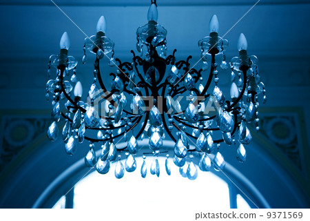 Vintage crystal lamp toned in blue 9371569