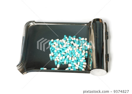 antibiotic capsule 9374827