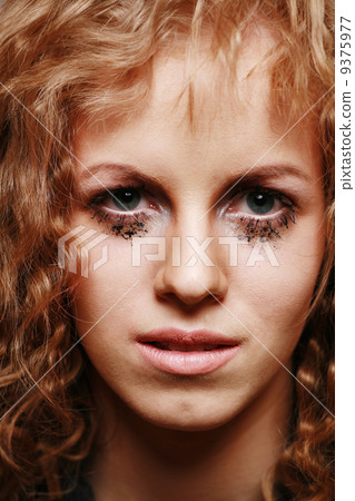 Beauty woman sad eyes desperate portrait Beauty woman sad eyes desperate portrait 9375977