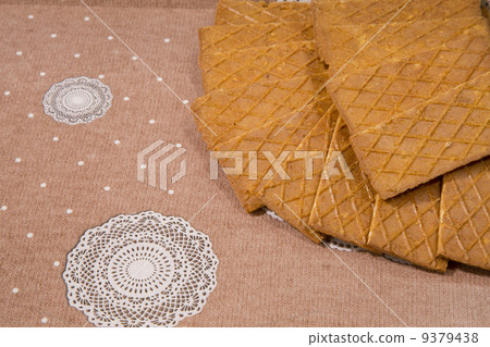 Japanese sweets · Lattice rice cracker 9379438