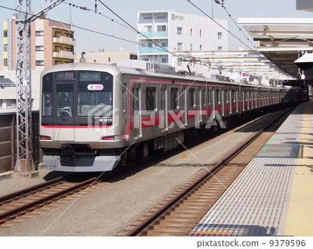 東急東橫線5050系列 9379596