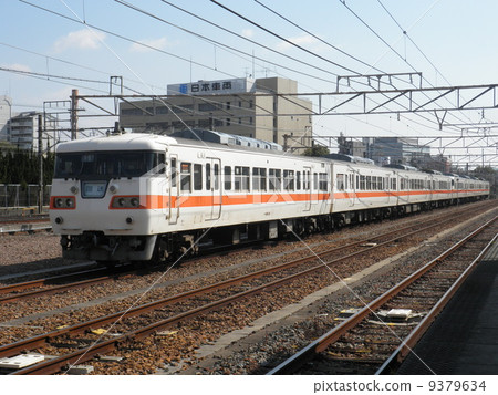 東海道線117系列 9379634