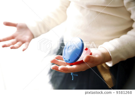 響板和女孩 9381268