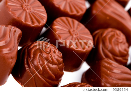 chocolate sweets 9389334