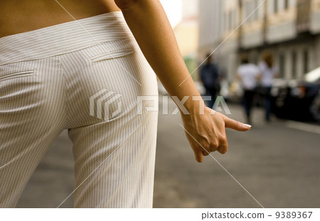 hitchhiking girl 9389367