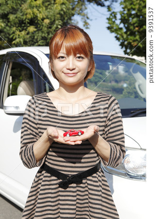 Minicarrers and ladies 9391537
