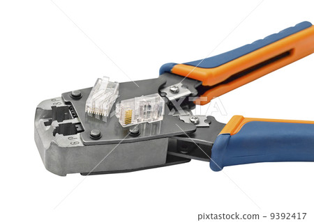 Tool for crimping connectors Tool for crimping connectors 9392417