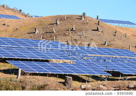 Golf course is mega solar! 9393890