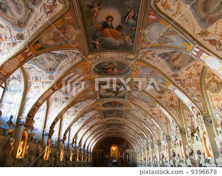德國慕尼黑Residenz Antikarium 德國慕尼黑Residenz Antikarium 9396678