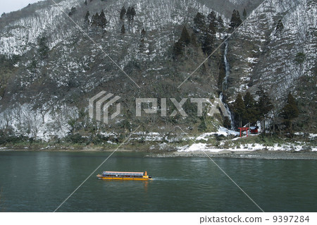 Mogami river boat descent 9397284