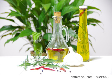 Herbal oil 9399022