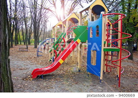 Playground Playground 9400669
