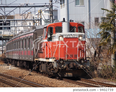 Freight train running on the Yokohama Line 9402739