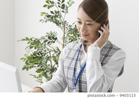 Operator female inquiries 9403115