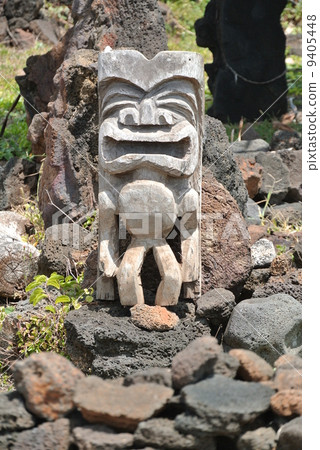 Power Spot Hawaii Makapuu Heiu的Tiki 9405448