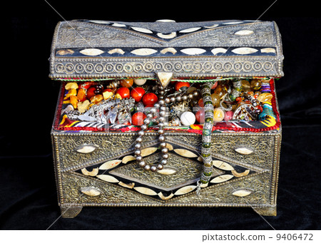 ancient arabic treasure chest ancient arabic treasure chest 9406472